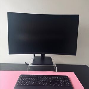 LG Black Curved Display for Home Office